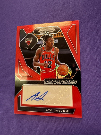 Ayo Dosunmu RED /99 AUTO 2023-24 Prizm